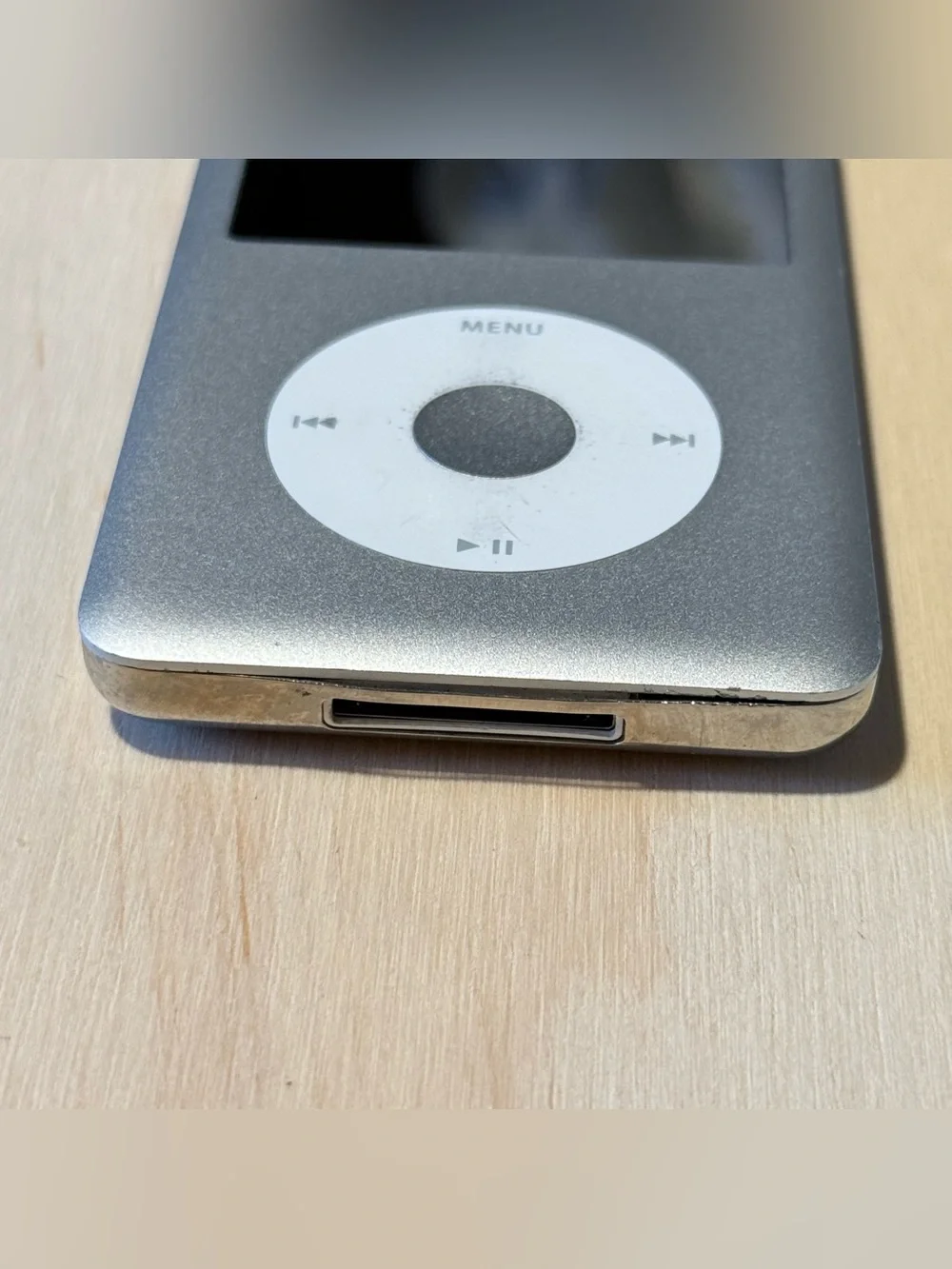 iPod Model:A1238 6ThGen 80GB Stuck On Red X Parts/Repair Only w/Charg Read Info!